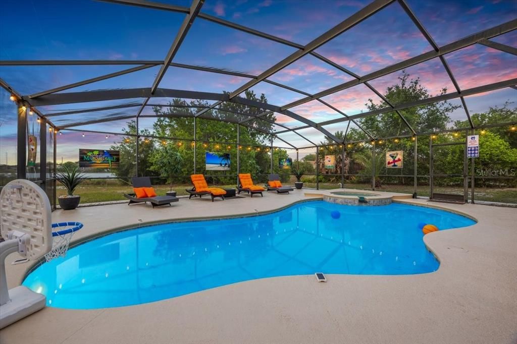 For Rent: $6,000 (5 beds, 3 baths, 2783 Square Feet)