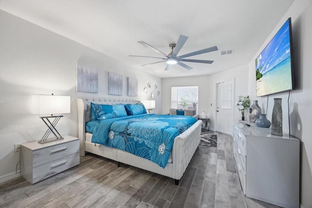 For Rent: $6,000 (5 beds, 3 baths, 2783 Square Feet)