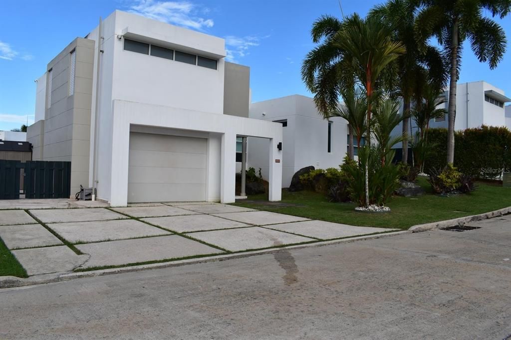 For Sale: $625,000 (4 beds, 2 baths, 0 Square Feet)