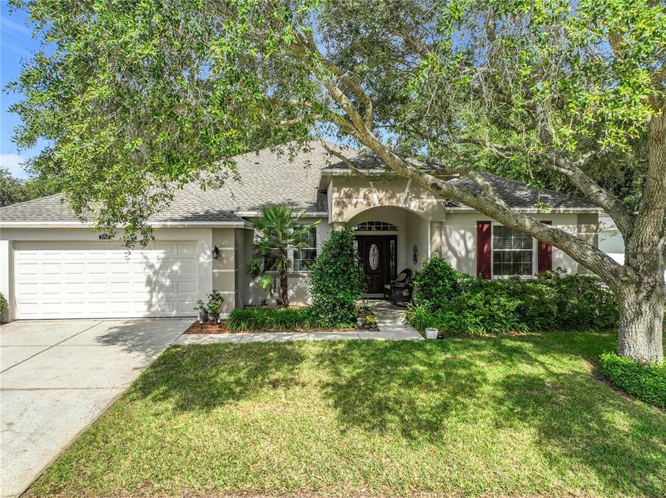 Active With Contract: $549,000 (4 beds, 3 baths, 2423 Square Feet)