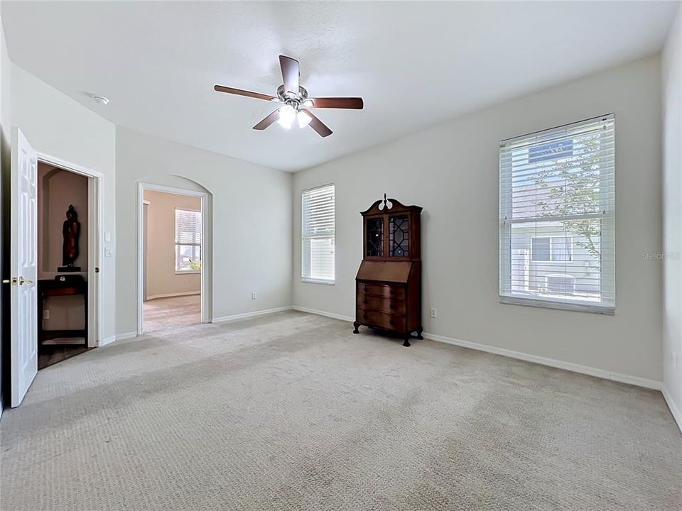 Active With Contract: $549,000 (4 beds, 3 baths, 2423 Square Feet)