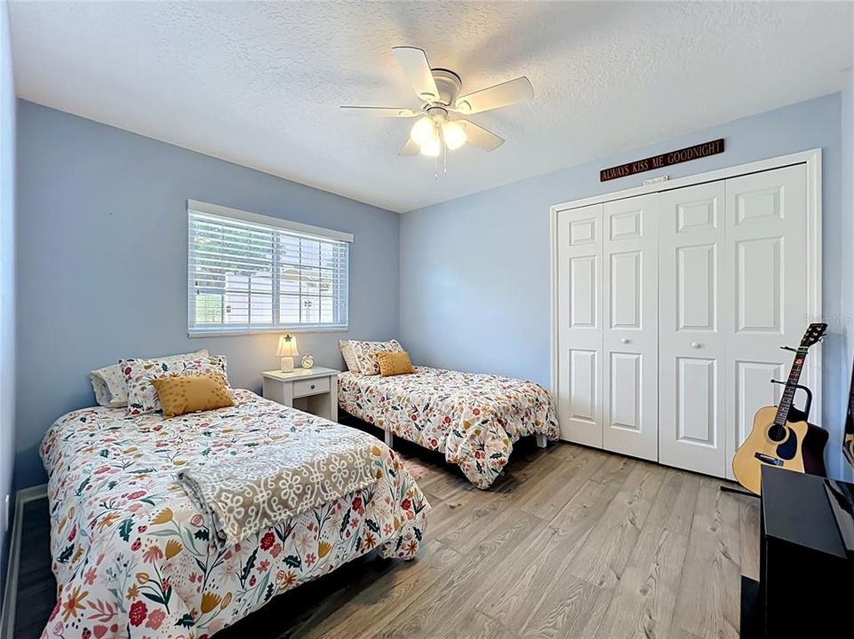 Active With Contract: $549,000 (4 beds, 3 baths, 2423 Square Feet)