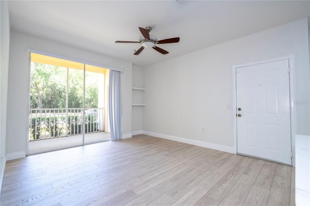 En Venta: $199,000 (2 camas, 1 baños, 898 Pies cuadrados)