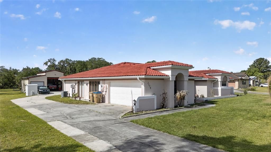 En Venta: $514,900 (4 camas, 2 baños, 2424 Pies cuadrados)