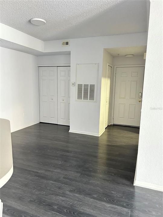 En Renta: $1,550 (1 camas, 1 baños, 915 Pies cuadrados)