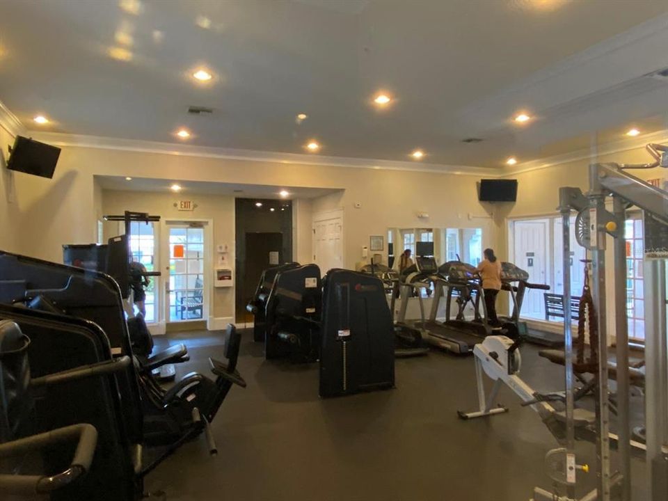 En Renta: $1,550 (1 camas, 1 baños, 915 Pies cuadrados)