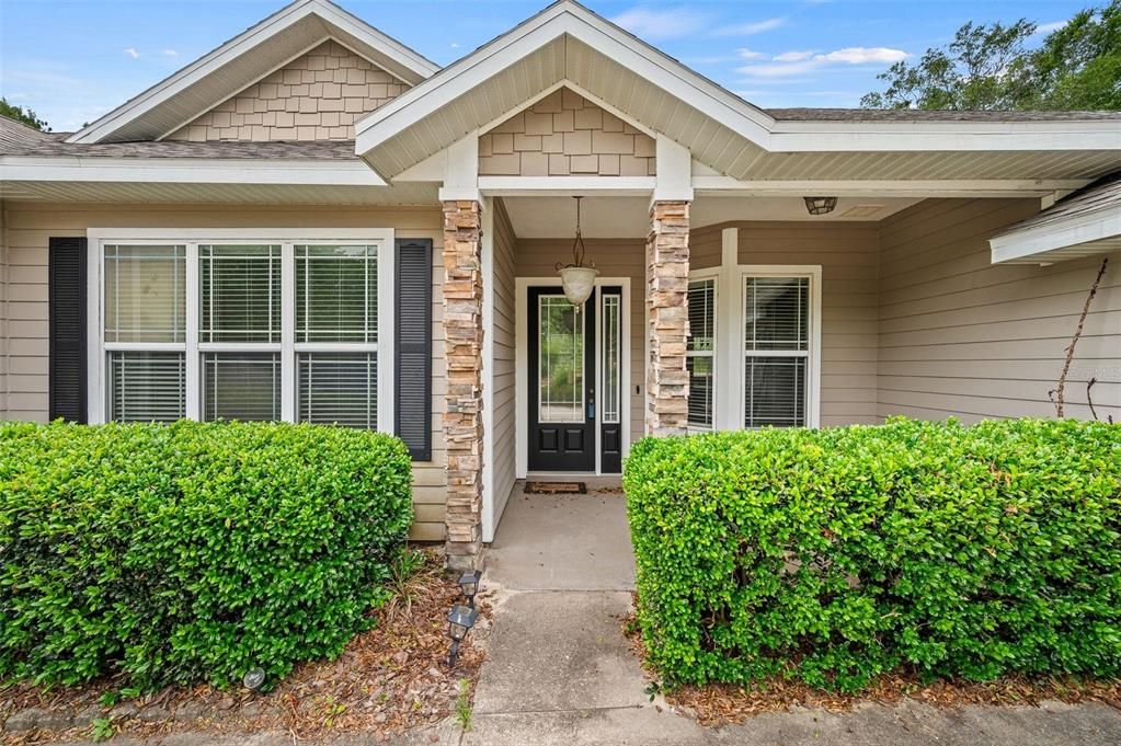 Active With Contract: $3,200 (4 beds, 3 baths, 2445 Square Feet)