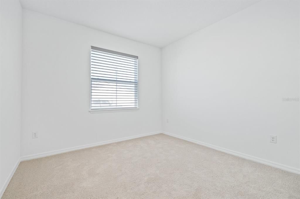 В аренду: $2,250 (3 спален, 2 ванн, 1593 Квадратных фут)