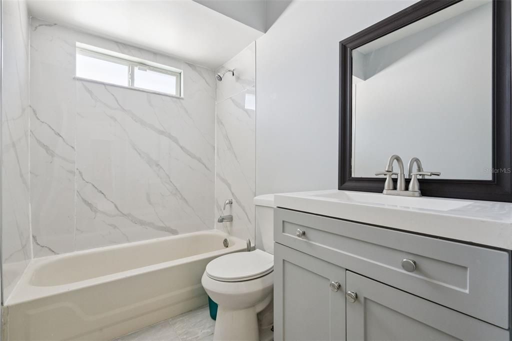 Active With Contract: $325,000 (3 beds, 2 baths, 1705 Square Feet)