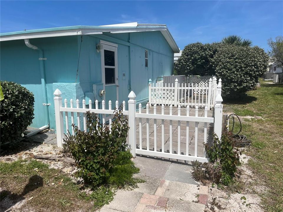 En Venta: $189,000 (2 camas, 2 baños, 1047 Pies cuadrados)