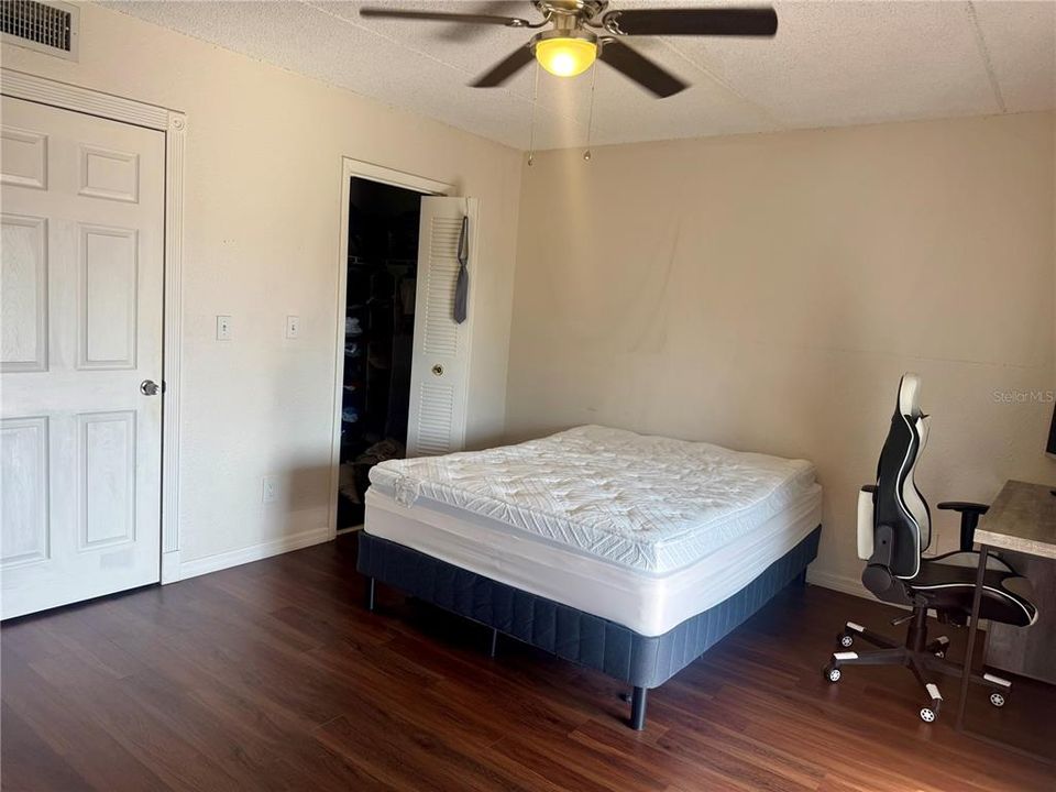 En Venta: $165,000 (2 camas, 1 baños, 1088 Pies cuadrados)