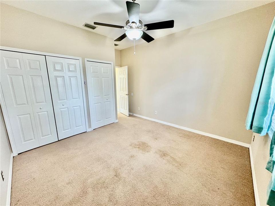Active With Contract: $350,000 (3 beds, 2 baths, 1636 Square Feet)