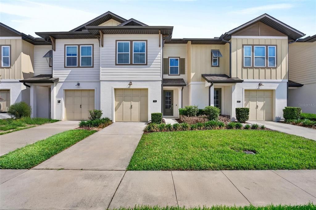 For Sale: $314,990 (2 beds, 2 baths, 1609 Square Feet)
