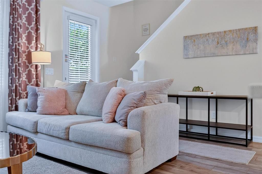 For Sale: $314,990 (2 beds, 2 baths, 1609 Square Feet)