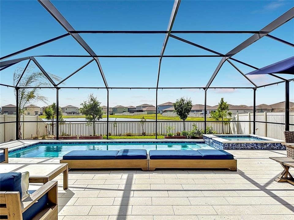 En Venta: $499,900 (4 camas, 2 baños, 2635 Pies cuadrados)