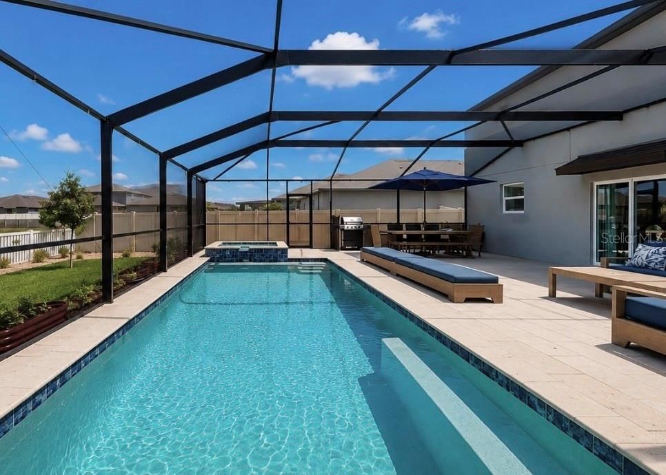 En Venta: $499,900 (4 camas, 2 baños, 2635 Pies cuadrados)