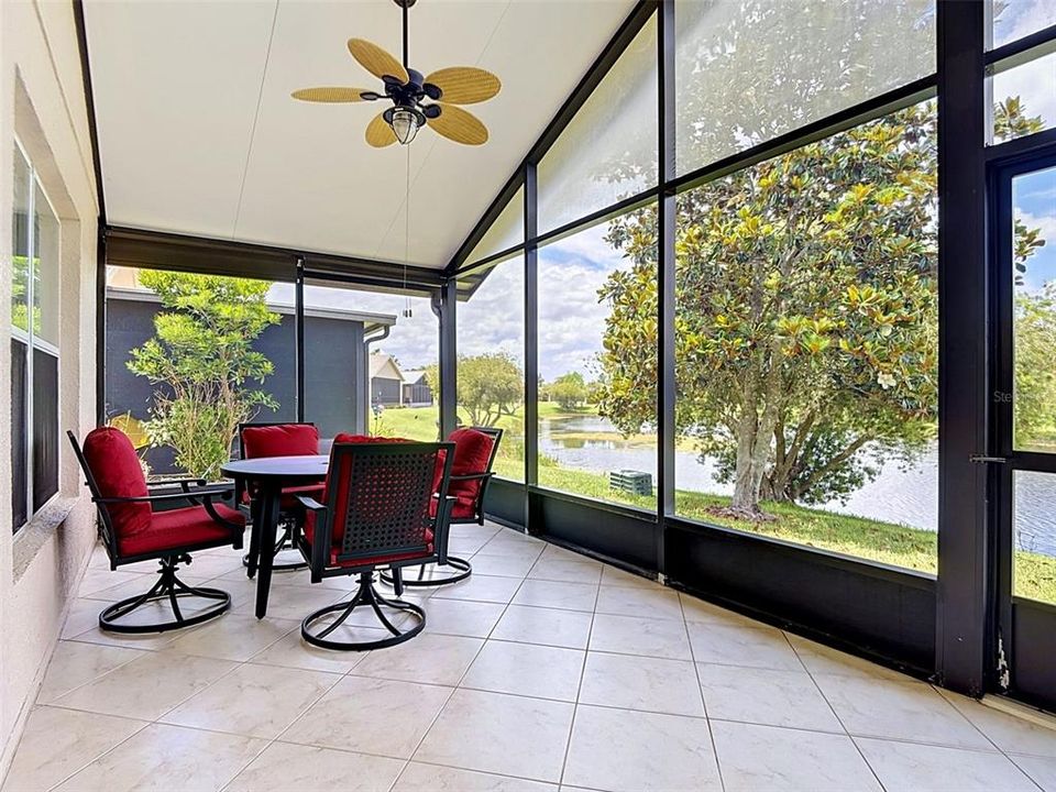 En Venta: $285,000 (2 camas, 2 baños, 1387 Pies cuadrados)