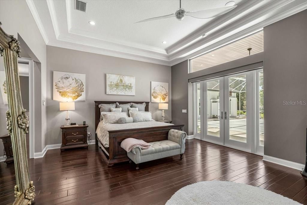 Activo con contrato: $1,379,000 (5 camas, 3 baños, 4330 Pies cuadrados)