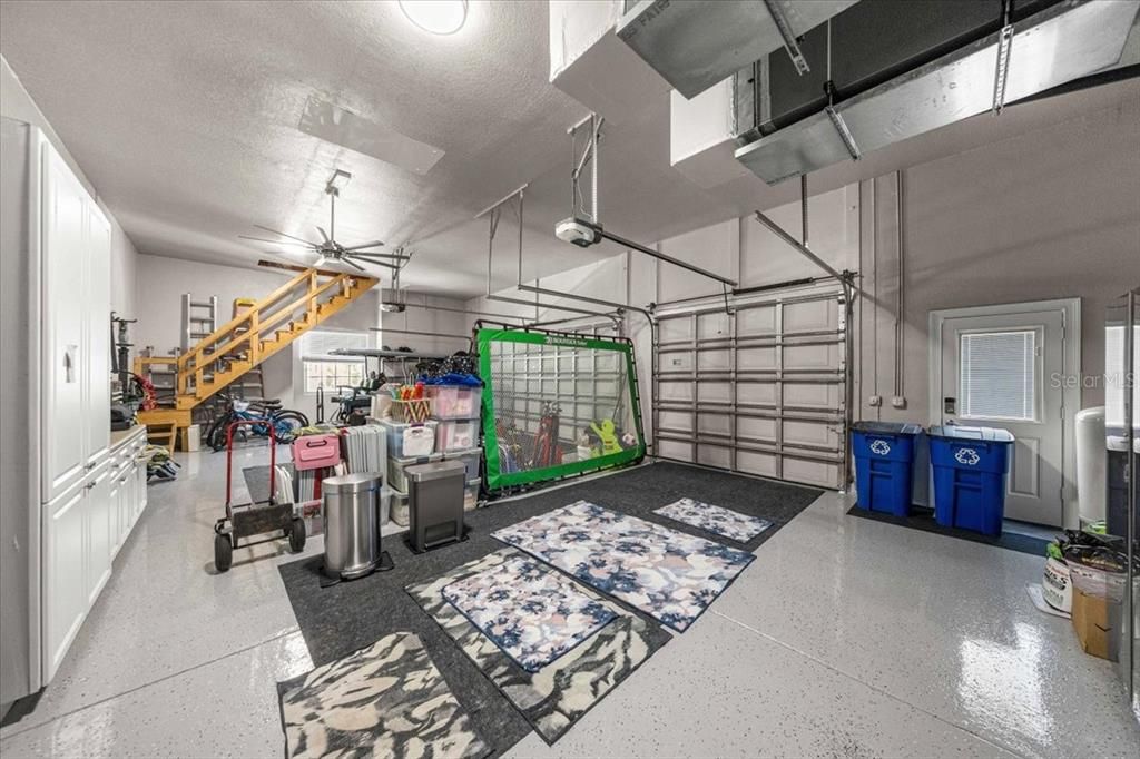 Activo con contrato: $1,379,000 (5 camas, 3 baños, 4330 Pies cuadrados)