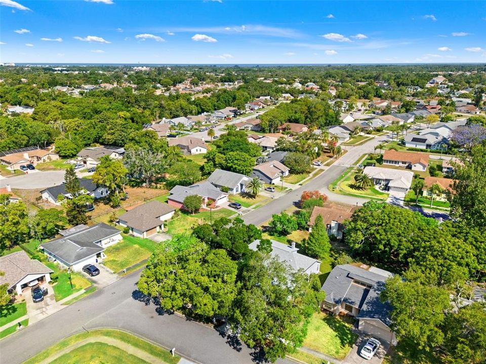 Activo con contrato: $229,000 (3 camas, 2 baños, 1630 Pies cuadrados)