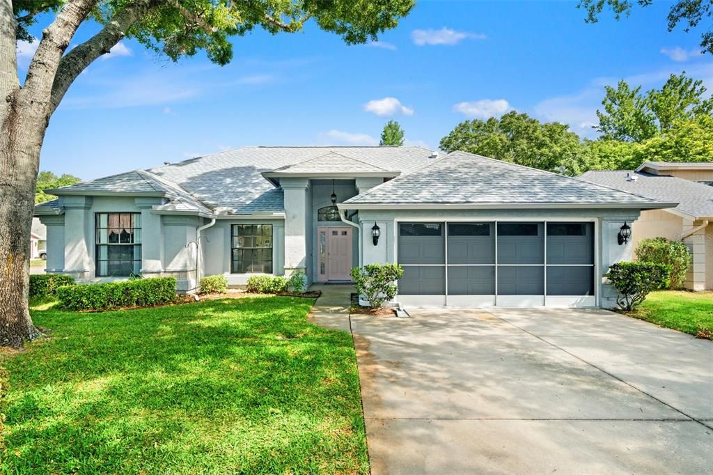 Activo con contrato: $229,000 (3 camas, 2 baños, 1630 Pies cuadrados)