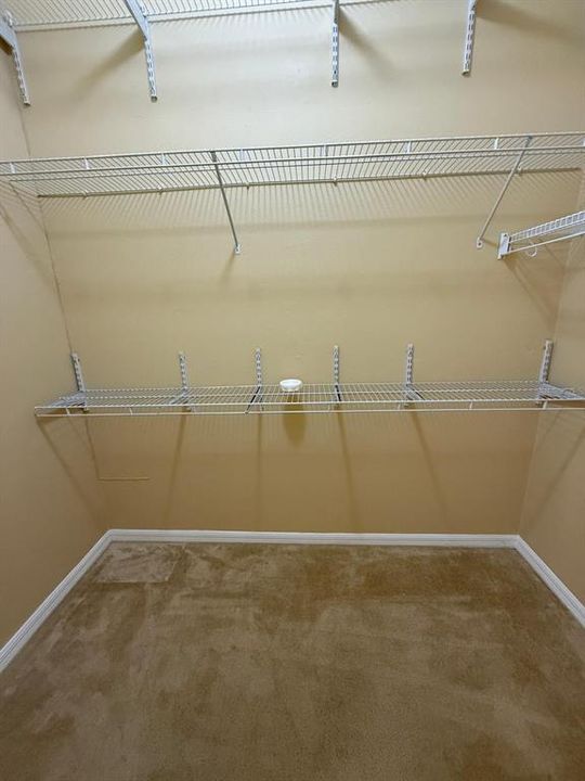 For Rent: $2,200 (3 beds, 2 baths, 1741 Square Feet)