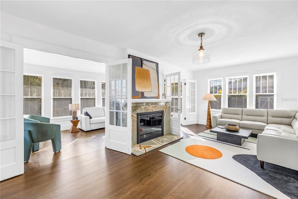 For Rent: $6,000 (3 beds, 2 baths, 2160 Square Feet)
