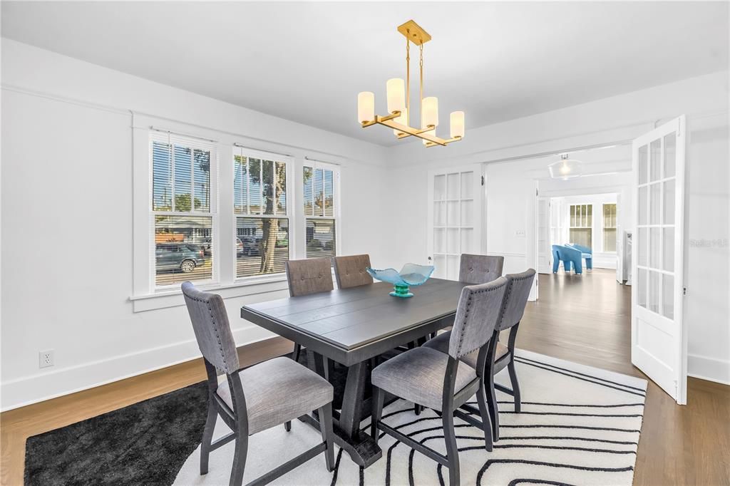 For Rent: $6,000 (3 beds, 2 baths, 2160 Square Feet)