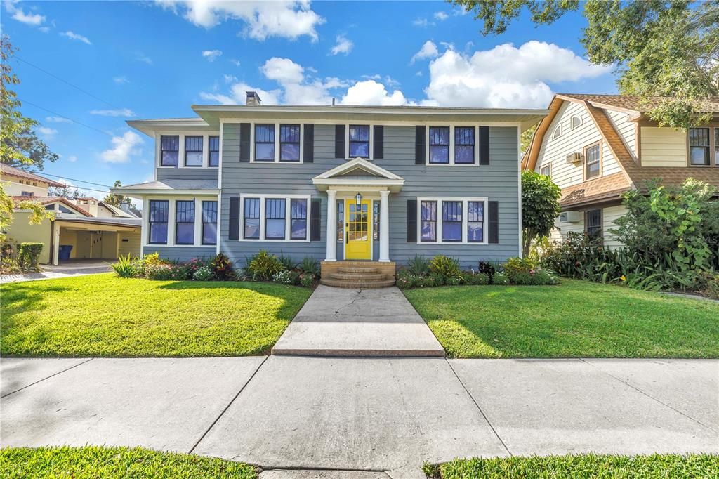 For Rent: $6,000 (3 beds, 2 baths, 2160 Square Feet)
