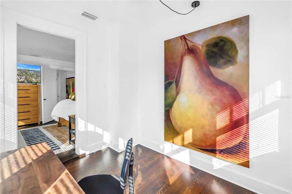 For Rent: $6,000 (3 beds, 2 baths, 2160 Square Feet)
