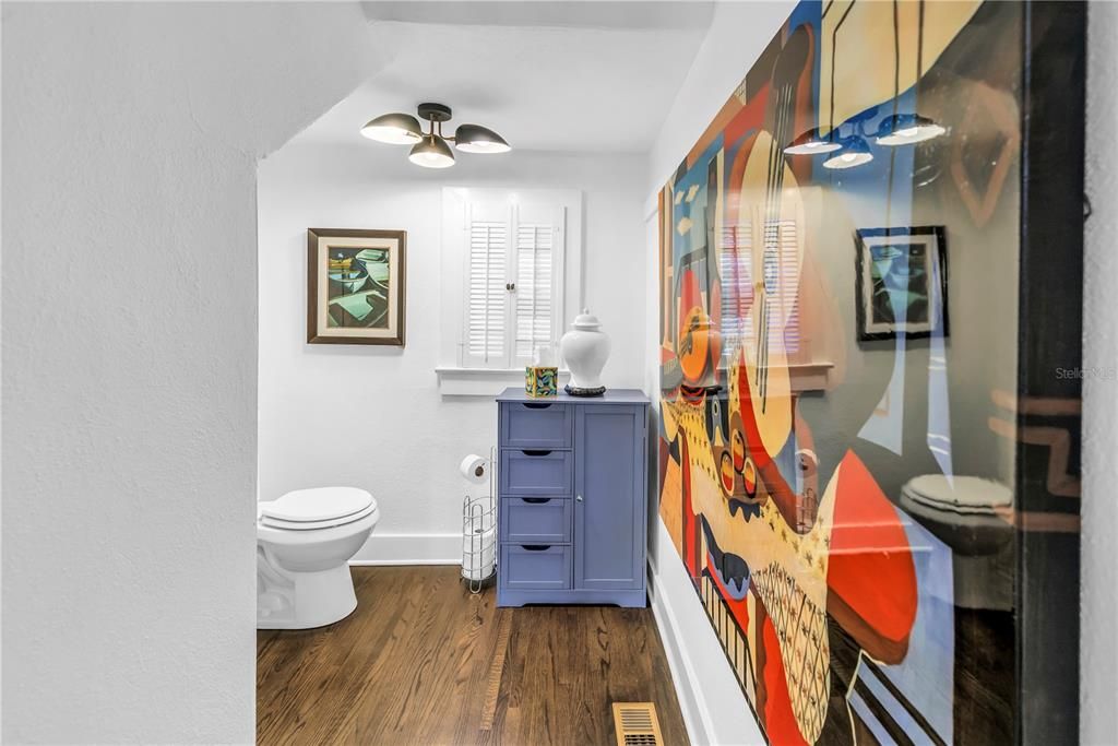 For Rent: $6,000 (3 beds, 2 baths, 2160 Square Feet)