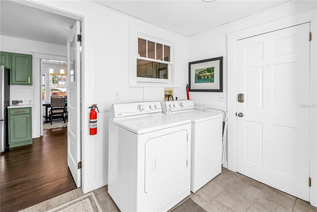 For Rent: $6,000 (3 beds, 2 baths, 2160 Square Feet)
