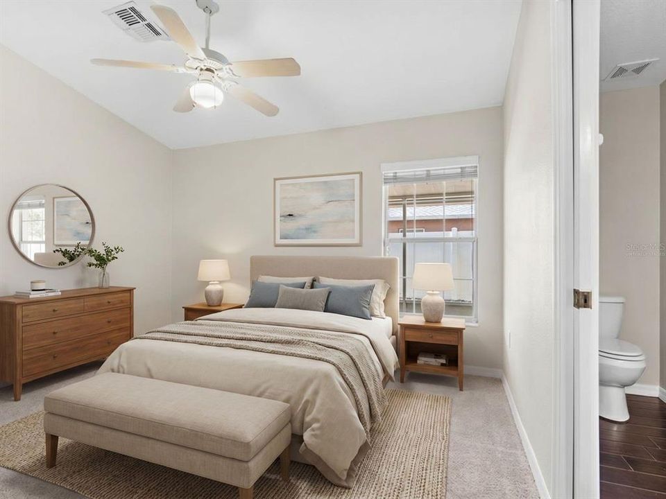 Active With Contract: $254,000 (3 beds, 2 baths, 1182 Square Feet)
