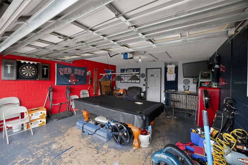 For Sale: $329,000 (3 beds, 2 baths, 1346 Square Feet)