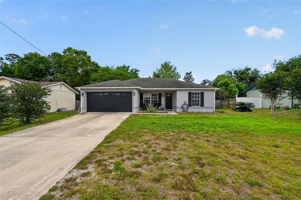 For Sale: $329,000 (3 beds, 2 baths, 1346 Square Feet)