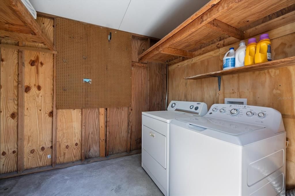 Active With Contract: $249,000 (3 beds, 2 baths, 1244 Square Feet)