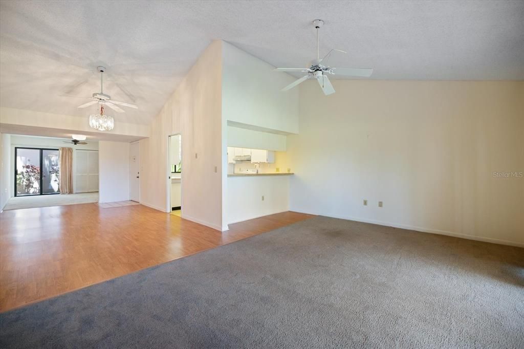 Active With Contract: $249,000 (3 beds, 2 baths, 1244 Square Feet)
