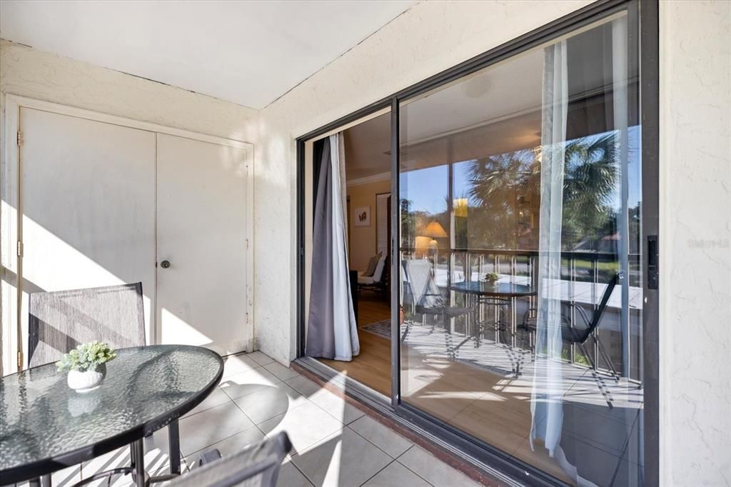 For Sale: $170,000 (2 beds, 2 baths, 1062 Square Feet)