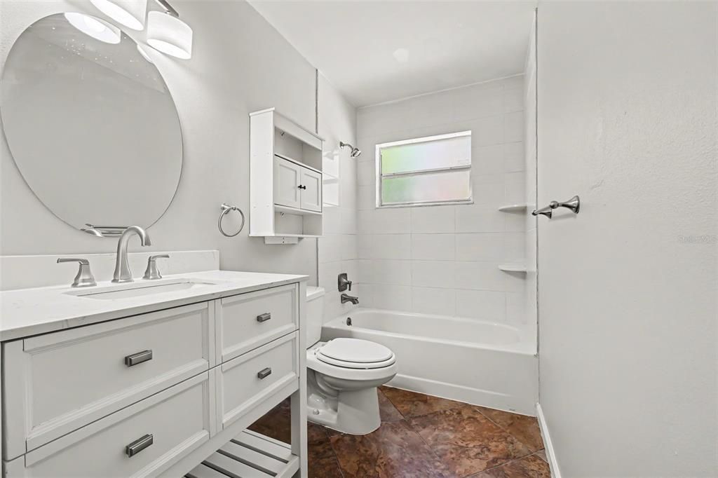 For Sale: $289,900 (3 beds, 2 baths, 1134 Square Feet)