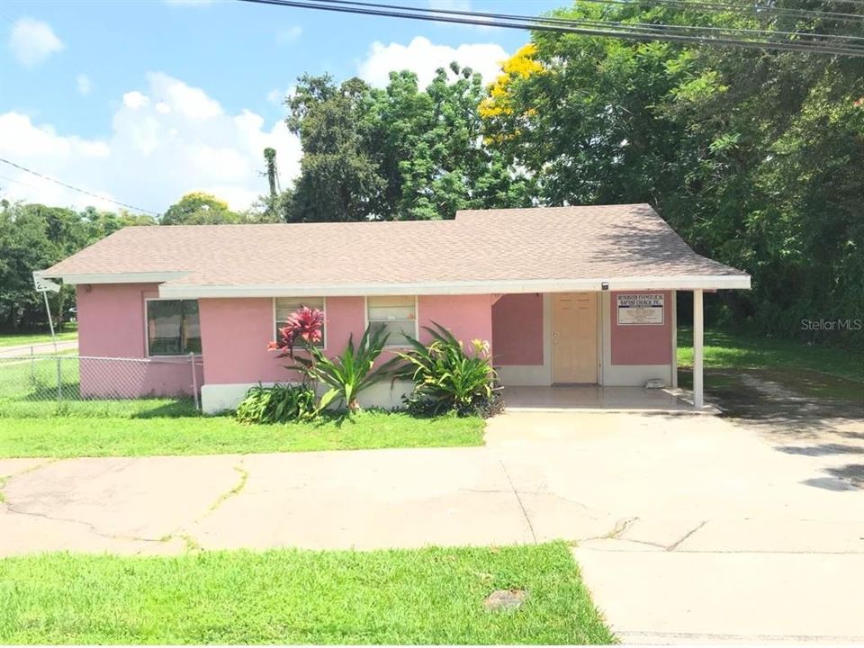 For Sale: $275,000 (0 beds, 0 baths, 1117 Square Feet)