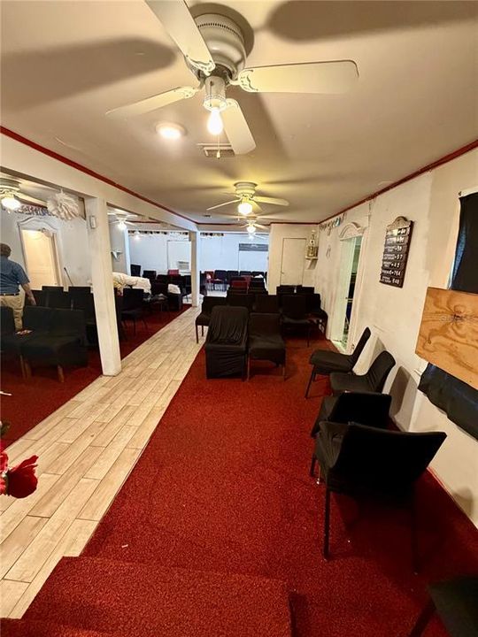For Sale: $275,000 (0 beds, 0 baths, 1117 Square Feet)