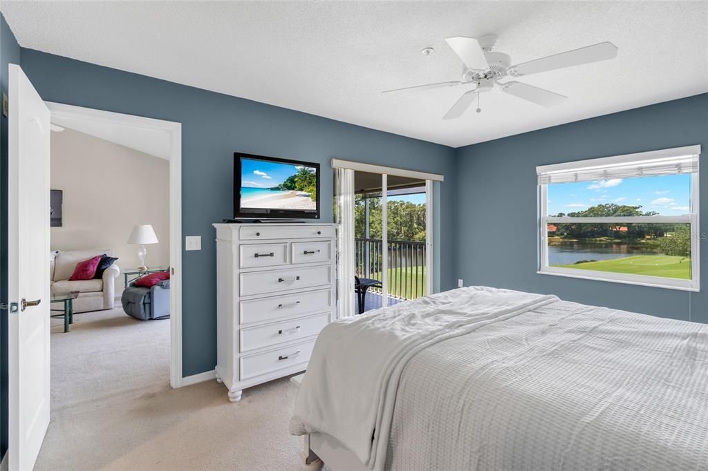 For Sale: $344,900 (2 beds, 2 baths, 1238 Square Feet)