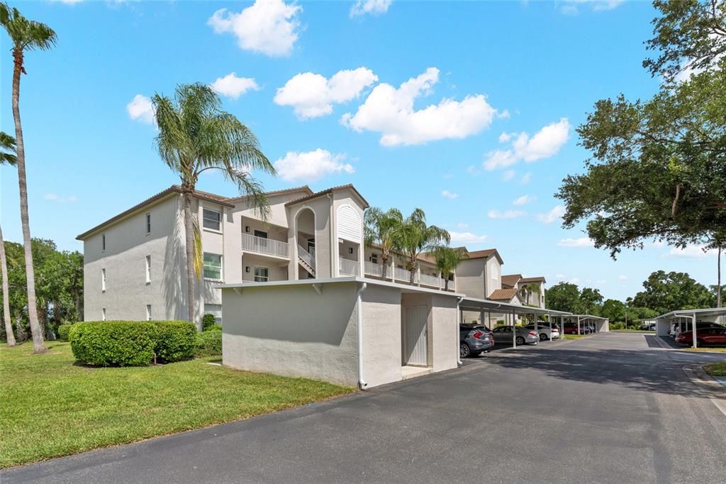 For Sale: $344,900 (2 beds, 2 baths, 1238 Square Feet)