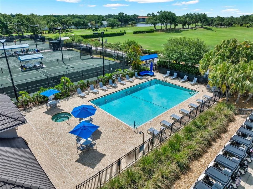For Sale: $344,900 (2 beds, 2 baths, 1238 Square Feet)