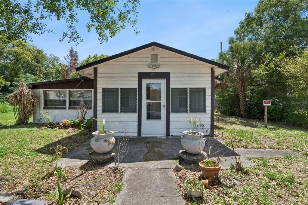 En Venta: $375,000 (2 camas, 1 baños, 816 Pies cuadrados)