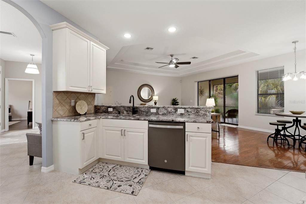 For Sale: $499,000 (3 beds, 2 baths, 2069 Square Feet)