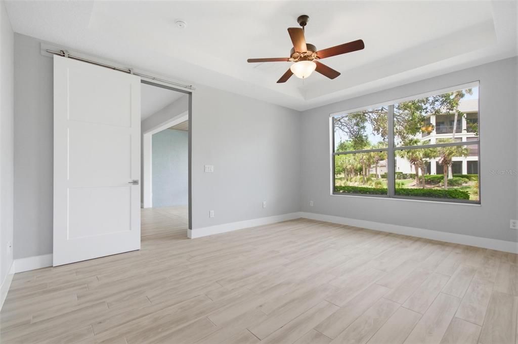 For Sale: $550,000 (2 beds, 2 baths, 2201 Square Feet)
