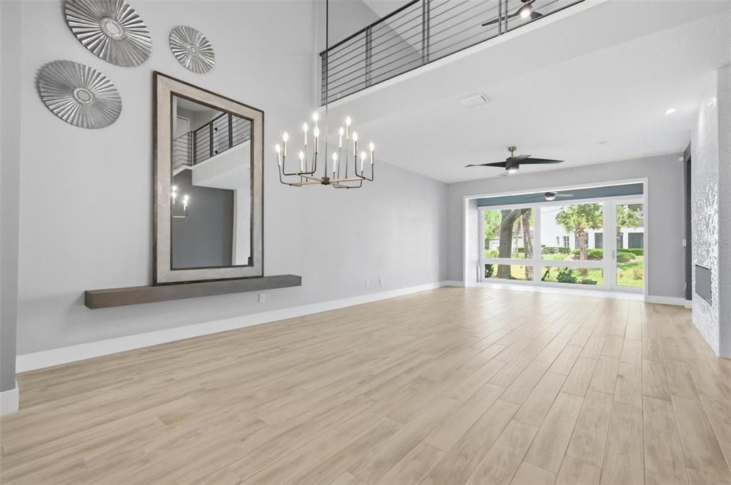 For Sale: $550,000 (2 beds, 2 baths, 2201 Square Feet)