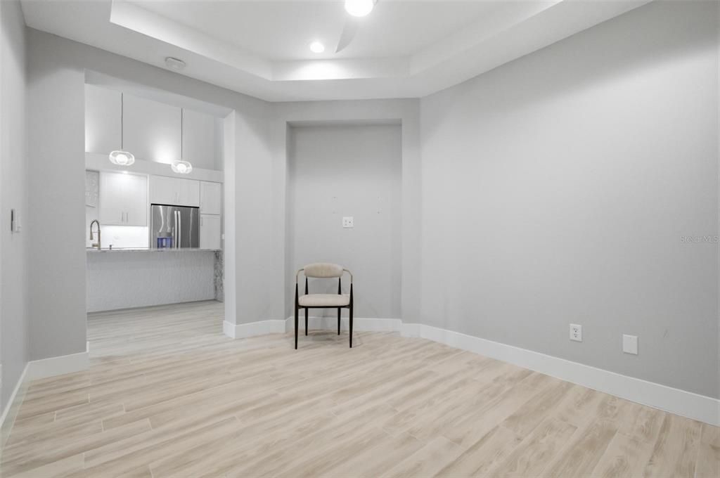 For Sale: $550,000 (2 beds, 2 baths, 2201 Square Feet)