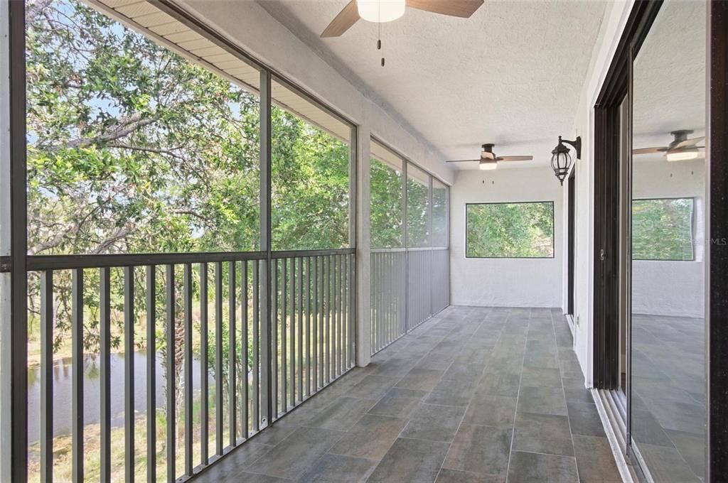 For Sale: $550,000 (2 beds, 2 baths, 2201 Square Feet)